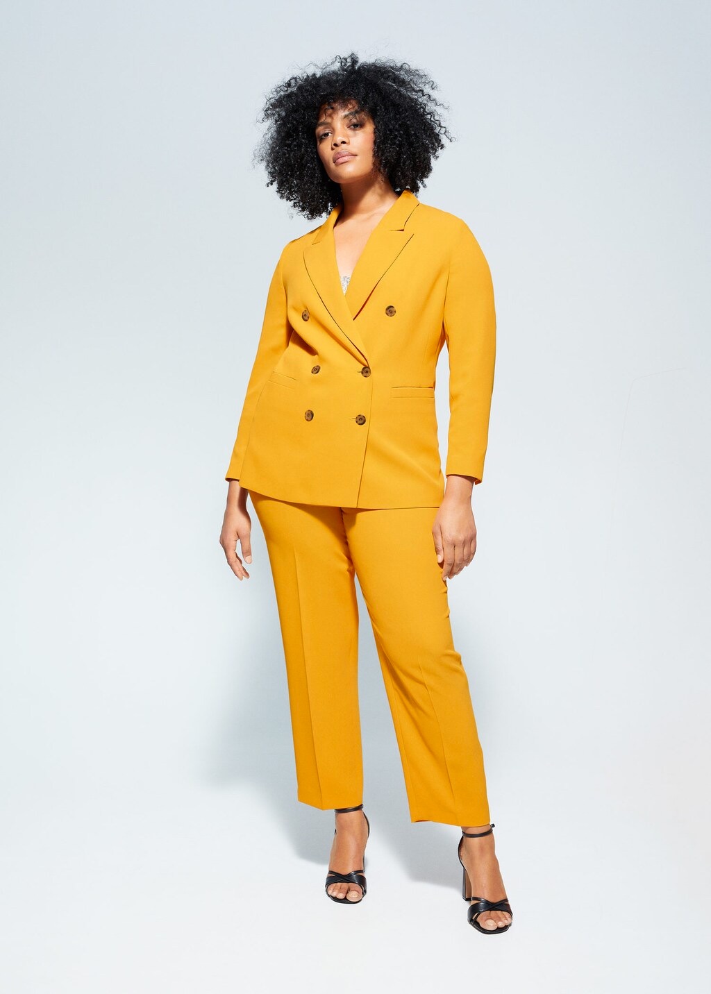 Tailleur grande taille et Blazer - Couleurs de printemps - Curvy Link
